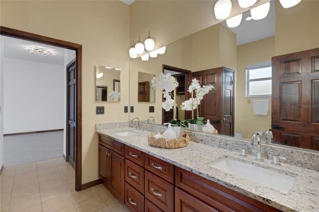 3021 59TH AVENUE S, St Petersburg, FL 33712
