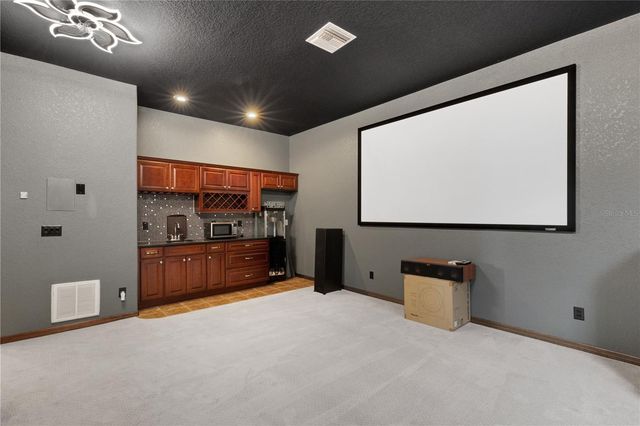 3021 59TH AVENUE S, St Petersburg, FL 33712