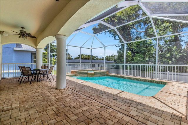 3021 59TH AVENUE S, St Petersburg, FL 33712