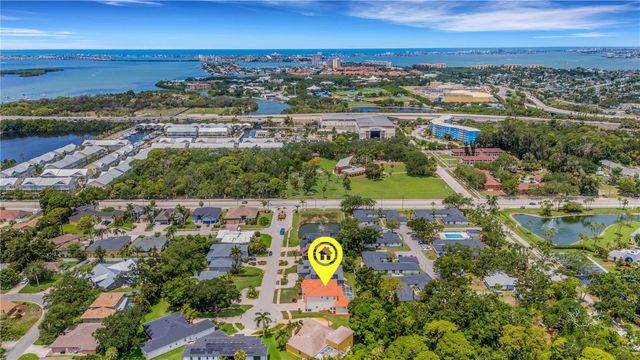 3021 59TH AVENUE S, St Petersburg, FL 33712