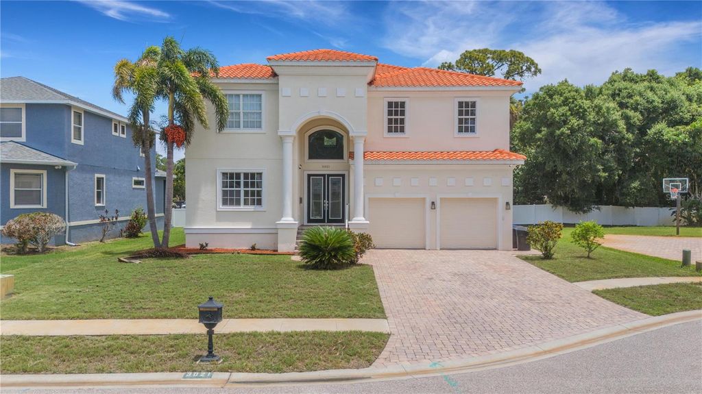 3021 59TH AVENUE S, St Petersburg, FL 33712