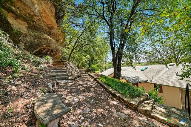 6321 Lakewood Drive, Austin, TX 78731