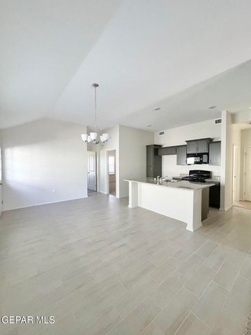 404 Kanza Avenue, Clint, TX 79836