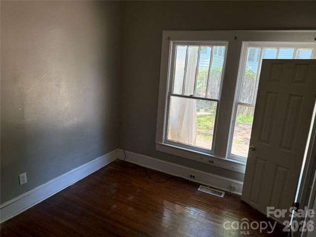 262 Elm Avenue NW, Concord, NC 28025