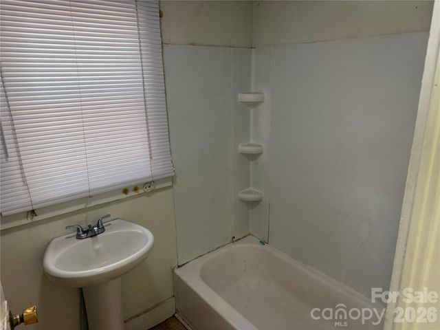 262 Elm Avenue NW, Concord, NC 28025
