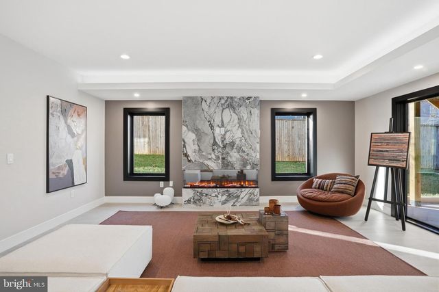 1805 FRANKLIN AVE, Mclean, VA 22101