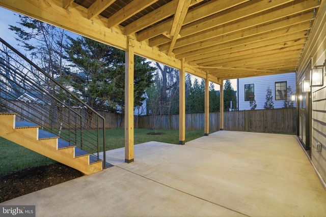 1805 FRANKLIN AVE, Mclean, VA 22101