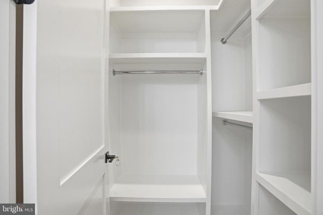 1805 FRANKLIN AVE, Mclean, VA 22101