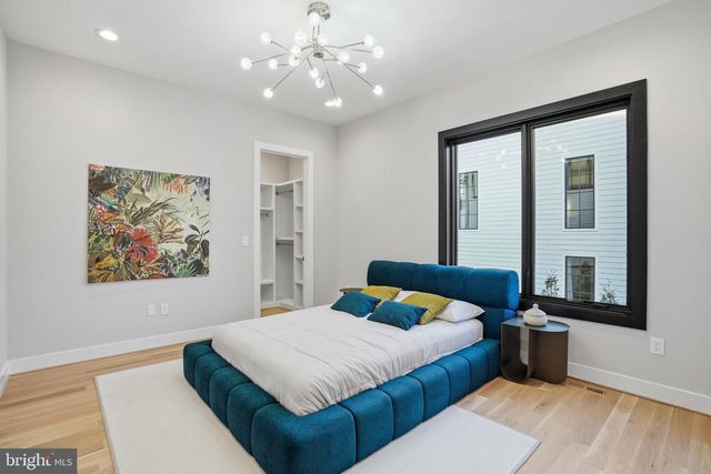 1805 FRANKLIN AVE, Mclean, VA 22101