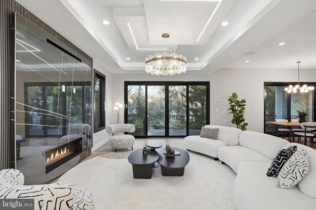 1805 FRANKLIN AVE, Mclean, VA 22101