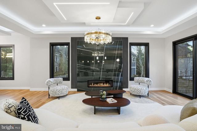 1805 FRANKLIN AVE, Mclean, VA 22101