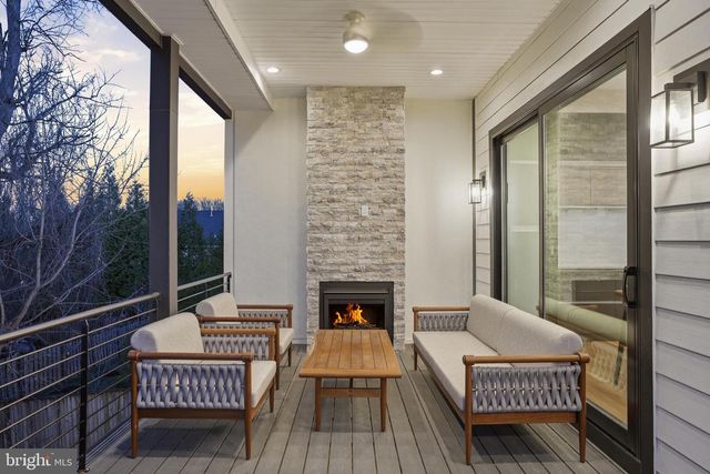 1805 FRANKLIN AVE, Mclean, VA 22101