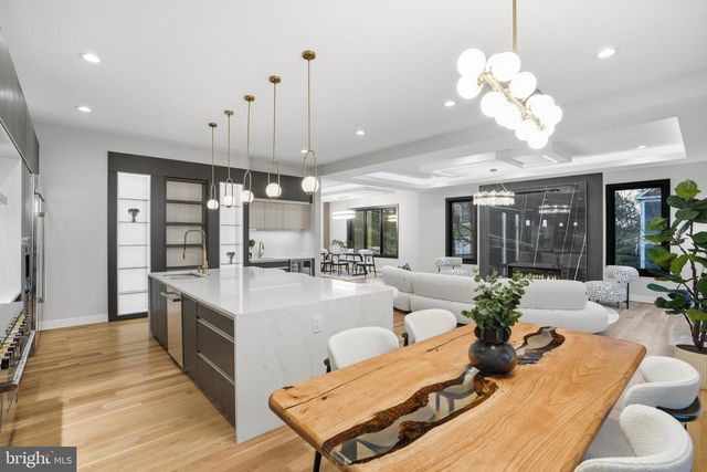 1805 FRANKLIN AVE, Mclean, VA 22101