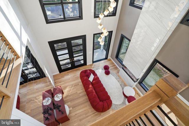 1805 FRANKLIN AVE, Mclean, VA 22101