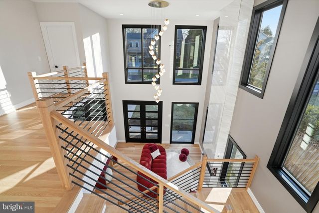 1805 FRANKLIN AVE, Mclean, VA 22101