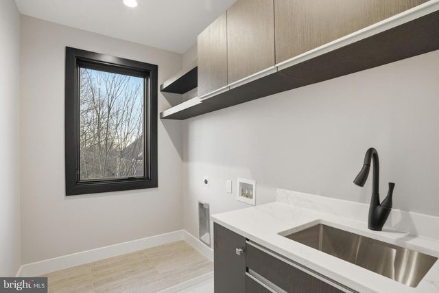 1805 FRANKLIN AVE, Mclean, VA 22101