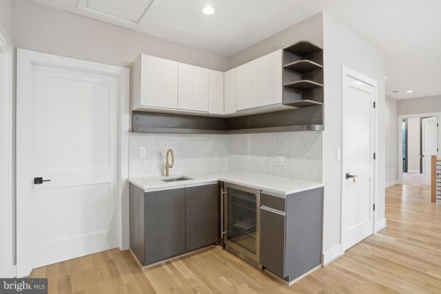 1805 FRANKLIN AVE, Mclean, VA 22101