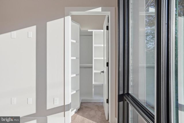 1805 FRANKLIN AVE, Mclean, VA 22101