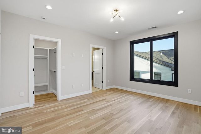 1805 FRANKLIN AVE, Mclean, VA 22101