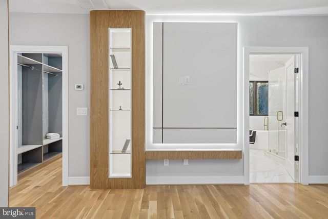 1805 FRANKLIN AVE, Mclean, VA 22101