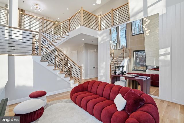 1805 FRANKLIN AVE, Mclean, VA 22101