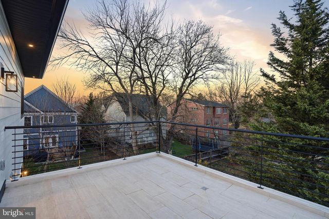 1805 FRANKLIN AVE, Mclean, VA 22101