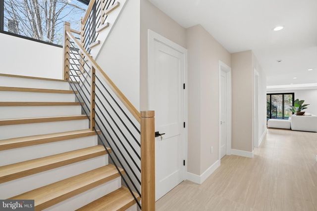 1805 FRANKLIN AVE, Mclean, VA 22101