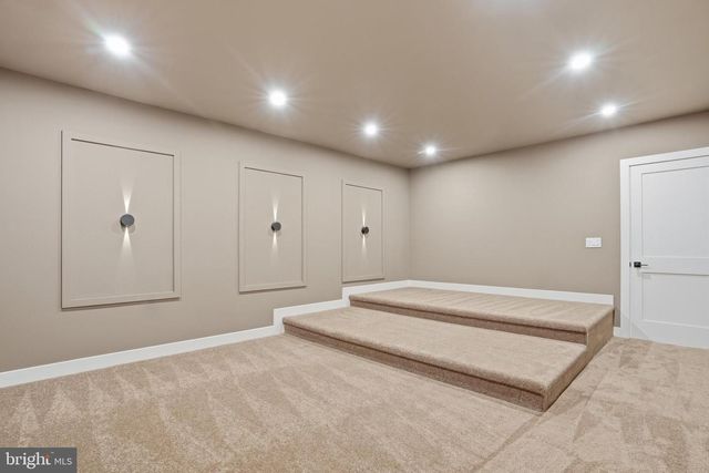 1805 FRANKLIN AVE, Mclean, VA 22101