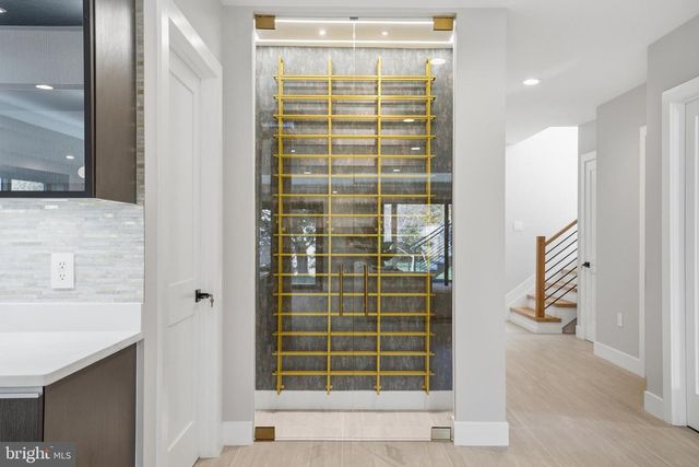 1805 FRANKLIN AVE, Mclean, VA 22101