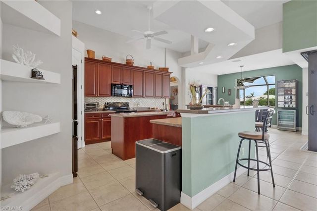 2102 NE 22nd AVE, Cape Coral, FL 33909