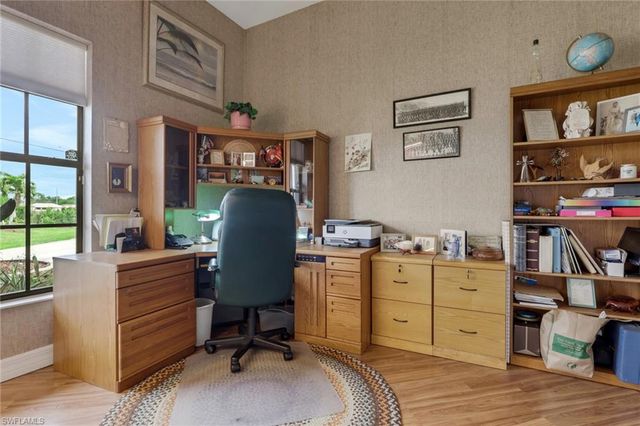 2102 NE 22nd AVE, Cape Coral, FL 33909