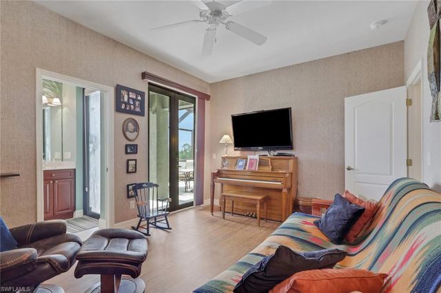 2102 NE 22nd AVE, Cape Coral, FL 33909