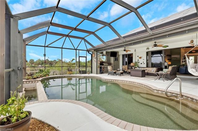 2102 NE 22nd AVE, Cape Coral, FL 33909