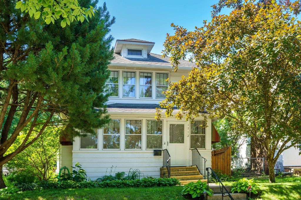 1712 Jefferson Avenue, Saint Paul, MN 55105