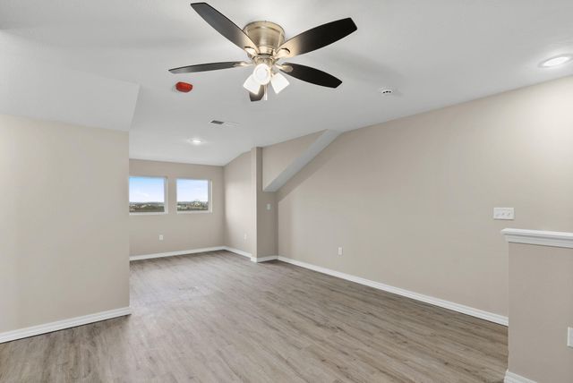 3010 N Vineyards Terrace 5, Branson, MO 65616