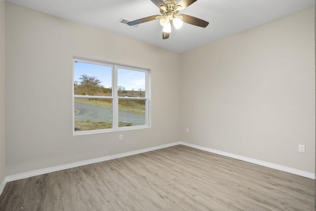 3010 N Vineyards Terrace 5, Branson, MO 65616