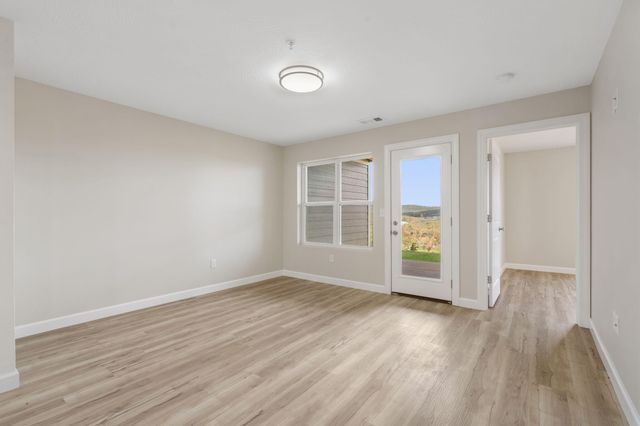 3010 N Vineyards Terrace 5, Branson, MO 65616