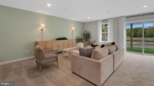 315 LANTERN COURT, Sellersville, PA 18960