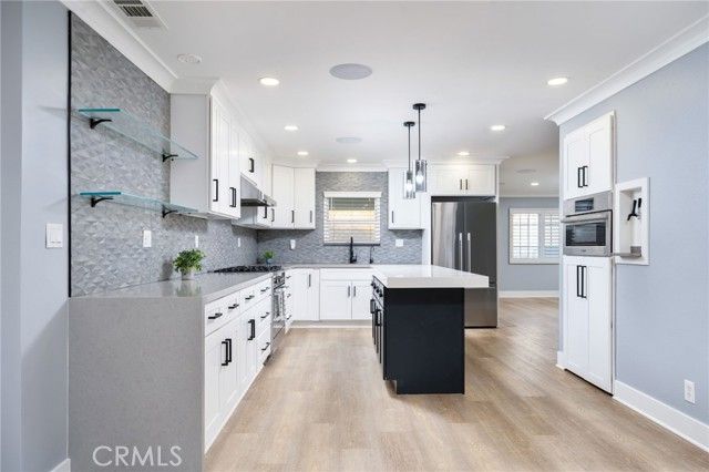 803 Carlet Street, La Verne, CA 91750