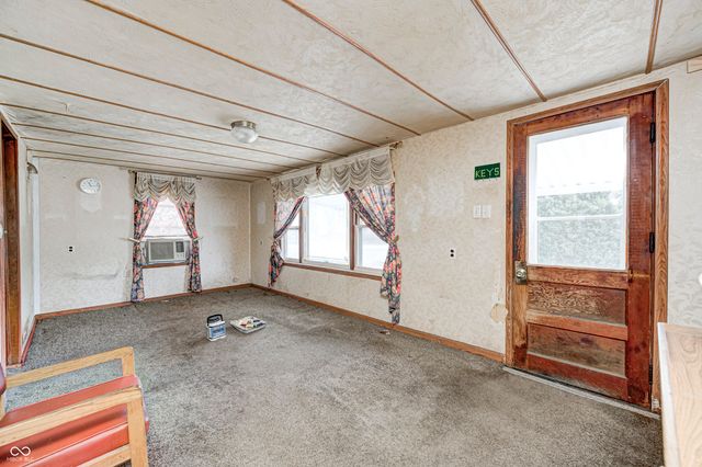 1734 S County Road 1050 E, Indianapolis, IN 46231