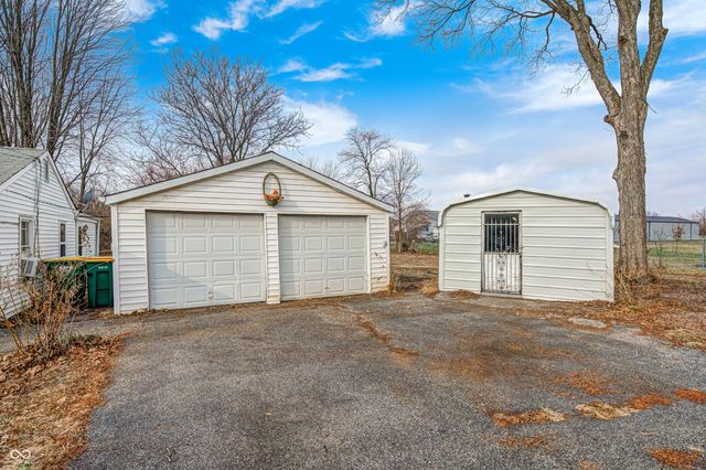 1734 S County Road 1050 E, Indianapolis, IN 46231