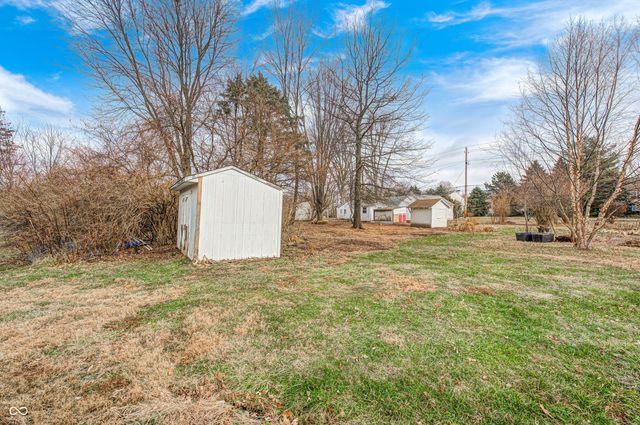 1734 S County Road 1050 E, Indianapolis, IN 46231