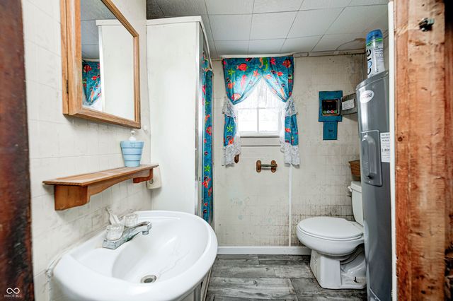 1734 S County Road 1050 E, Indianapolis, IN 46231