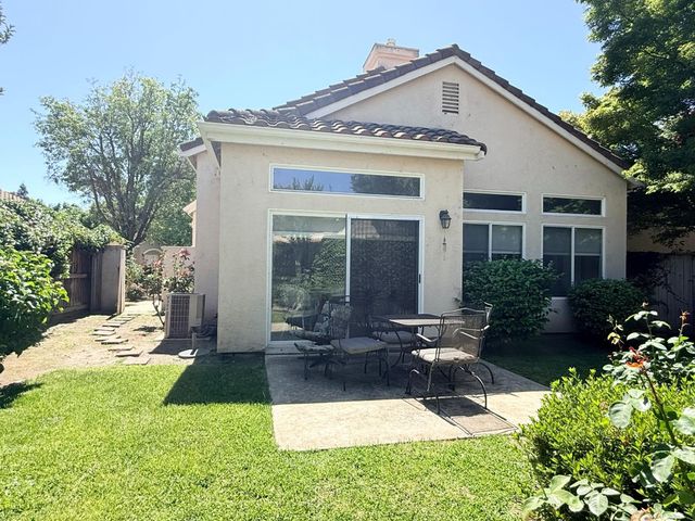 3825 Annandale Ct, Stockton, CA 95219