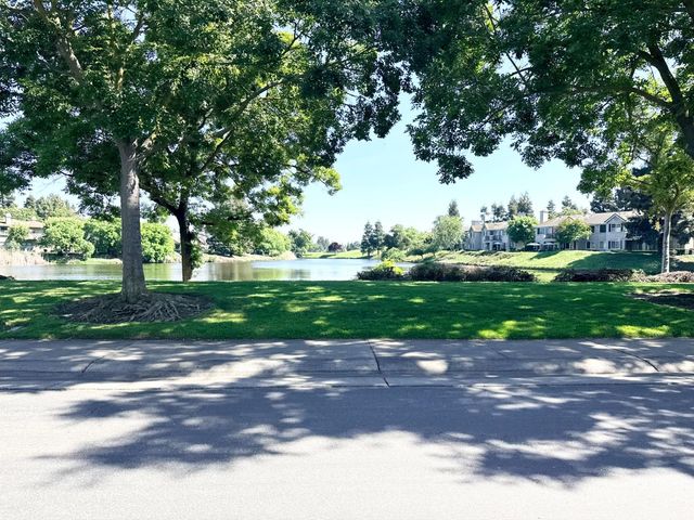 3825 Annandale Ct, Stockton, CA 95219
