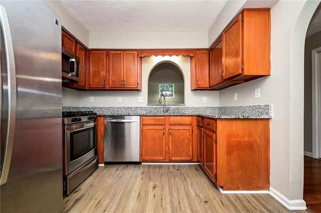 2207 Boulder Springs Drive, Ellenwood, GA 30294