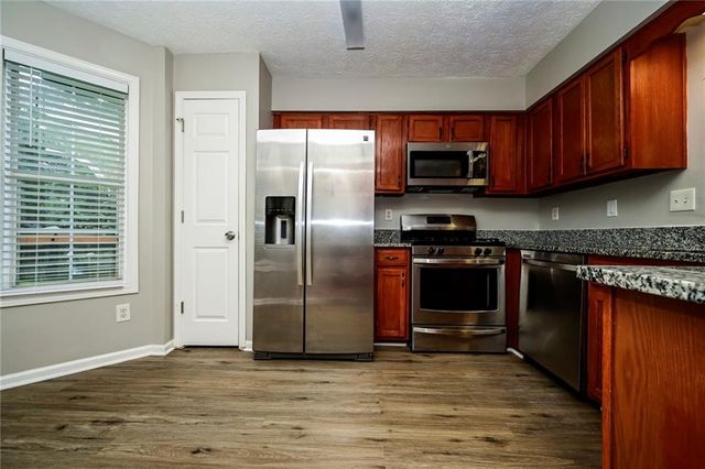 2207 Boulder Springs Drive, Ellenwood, GA 30294