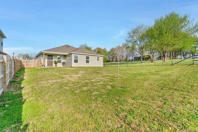 3491 Red Tail Way, Farmington, AR 72730