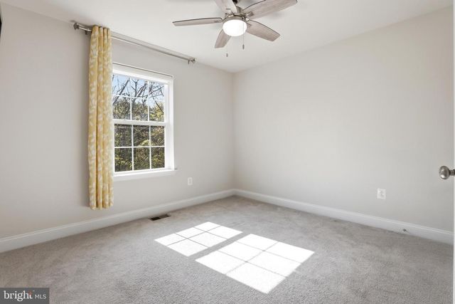 623 CLEAR BLUE LN, Pasadena, MD 21122