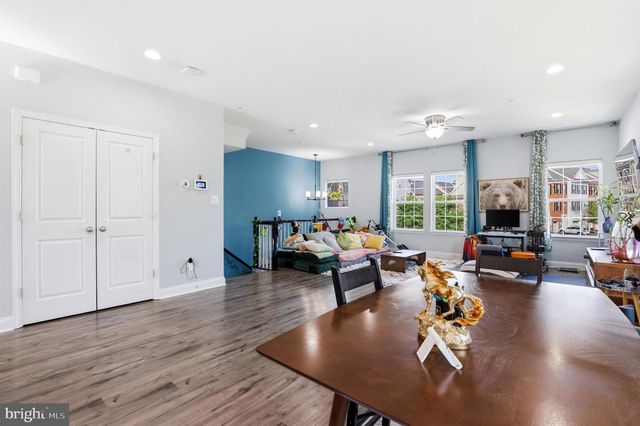 623 CLEAR BLUE LN, Pasadena, MD 21122